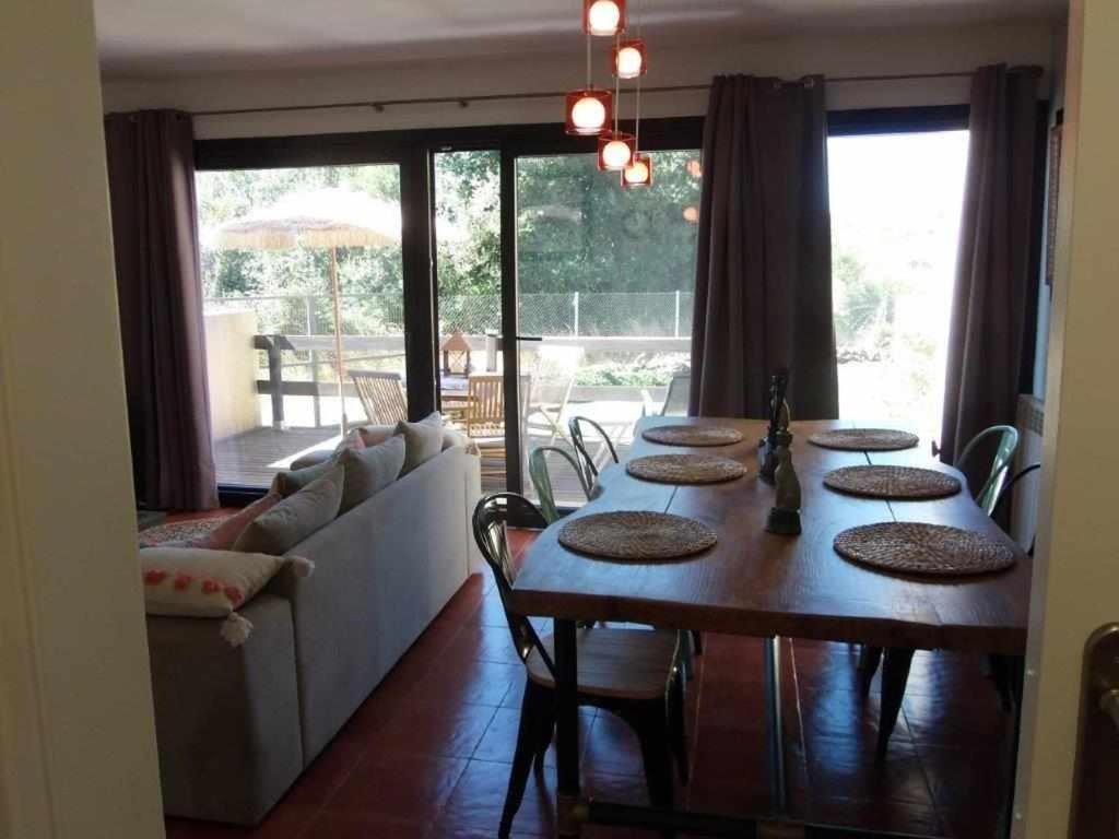 Casa Iona Chalet Adosado Con Vistas A La Montana 나바레돈다 데 그레도스 외부 사진