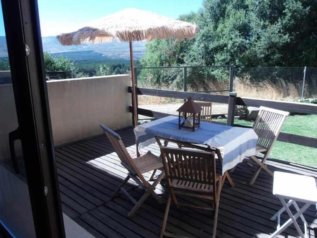 Casa Iona Chalet Adosado Con Vistas A La Montana 나바레돈다 데 그레도스 외부 사진